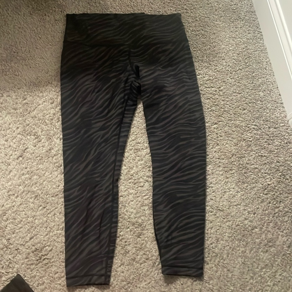 Lululemon leggings closet clean out